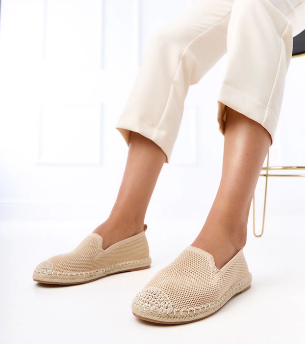 Beżowe espadryle na platformie Luna