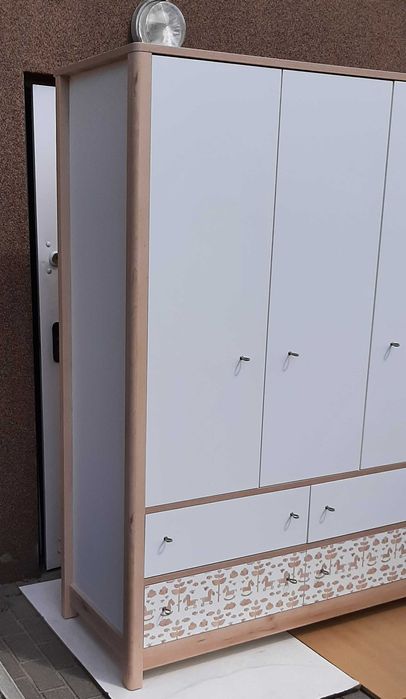 szafa jonas 3d4s 145 cm