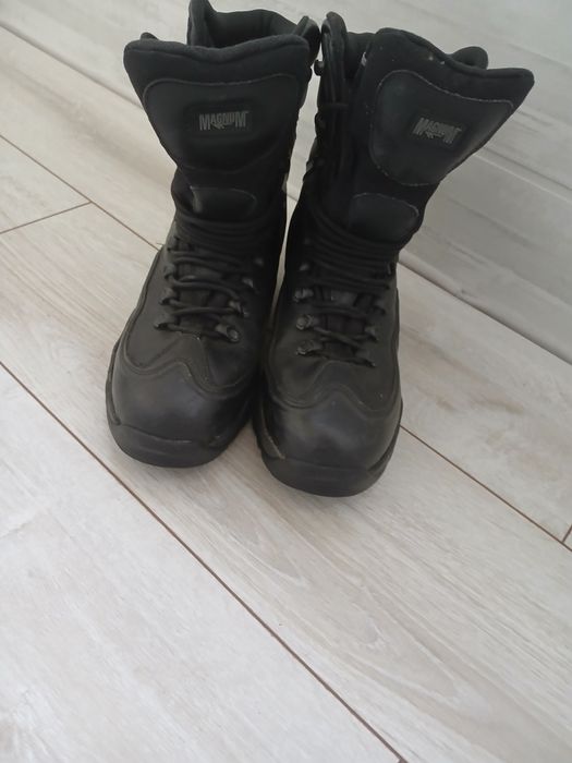 Ботинки берцы Magnum 43 размер