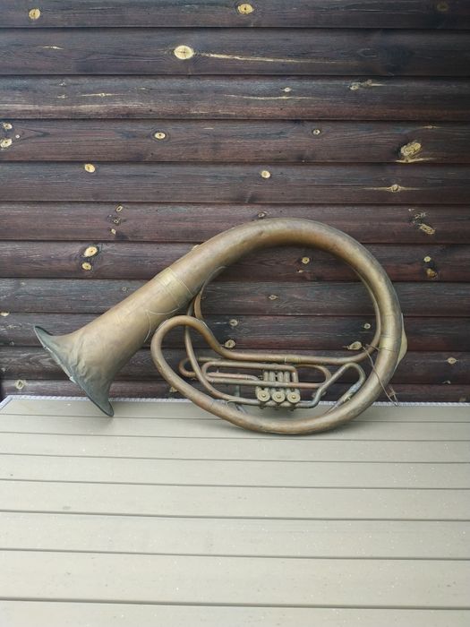 Zabytkowy instrument mosiężny 1m róg tuba waltornia dekoracja rekwizyt