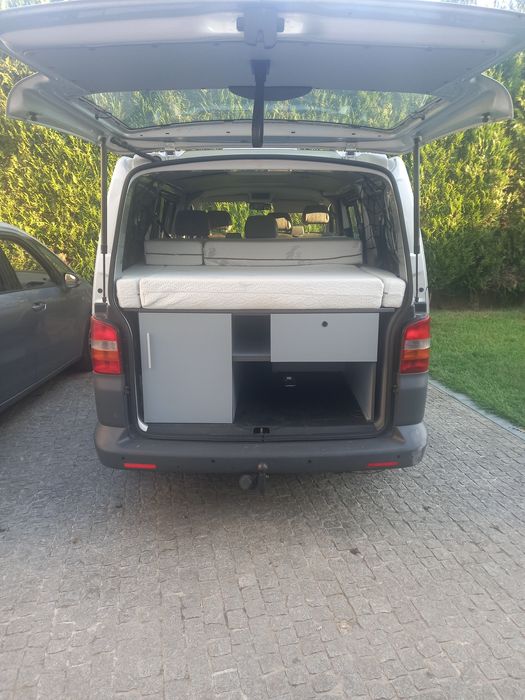 VW Trasporter T5 1.9 TDI Camperizada