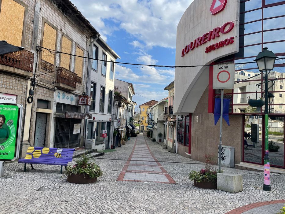 Trepasse, loja com ferramentas e muito material novo.