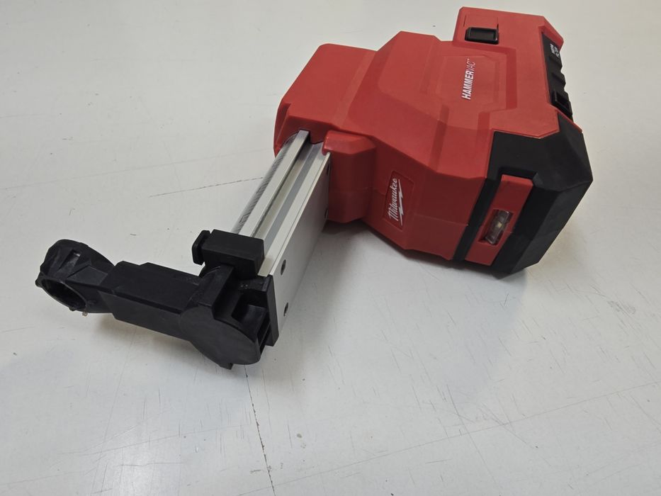 milwaukee m18 cdex odsysanie pyłu