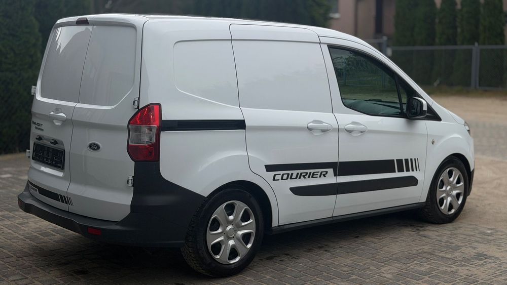 Ford Transit Courier