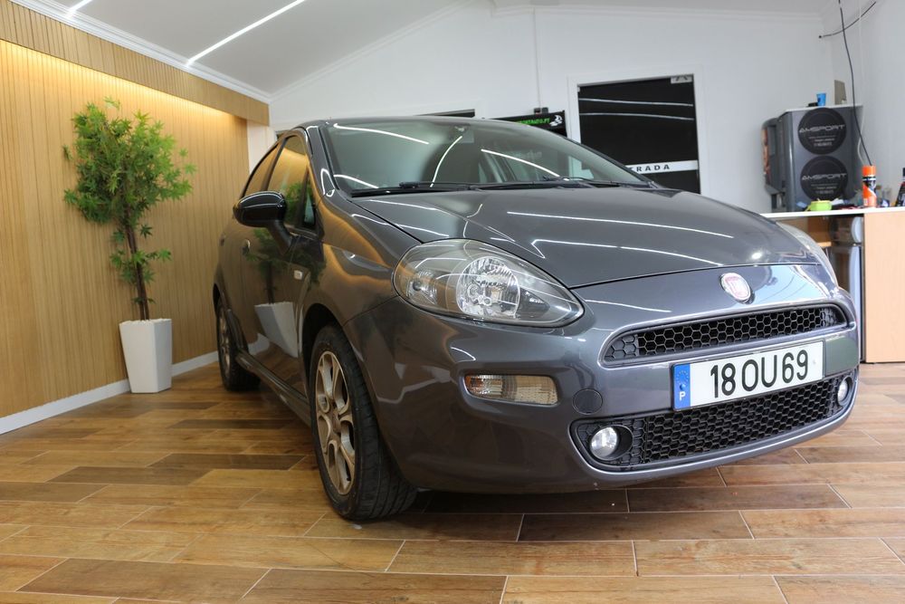 Fiat Punto Evo ver-1-3-m--jet-lounge-s-s