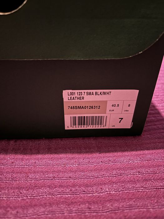 Sapatilhas Lacoste L001