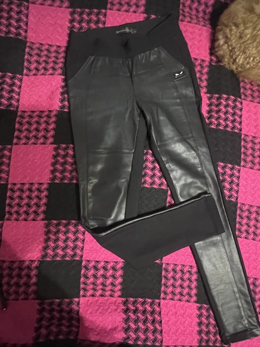 Прогулочный,спортивный костюм со стразами,штаны эко ,натуральная кожа