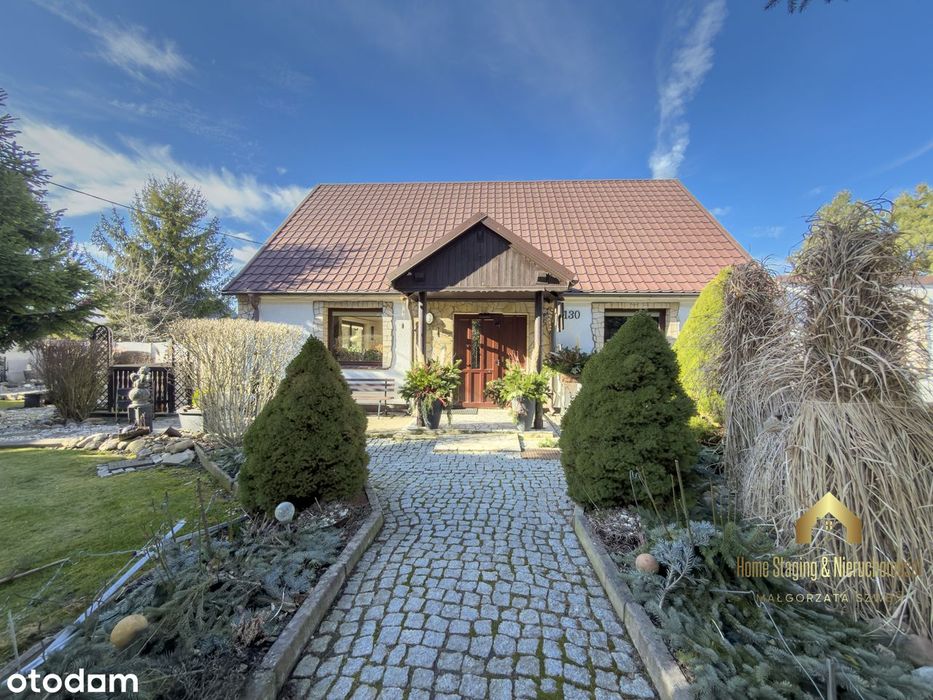 Wolnostojący dom z garażem i duża działką w Jerzmankach pod Zgorzelcem