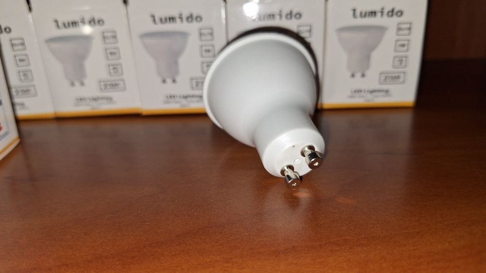 Zestaw żarówek 6 sztuk Gu 10 zimne światło