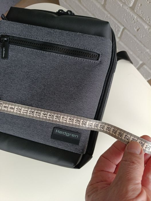 Сумка мужская через плечо Hedgren