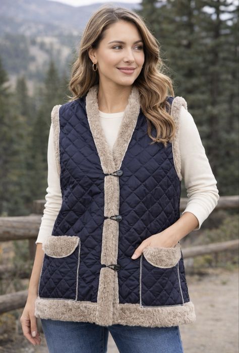 Жилетка жіноча утеплена