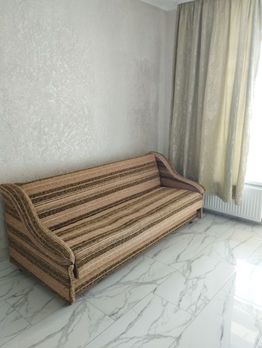 Подобова  і погодинна оренда! 1-2 к.,Галицька,  Обл.лік., АС2 .