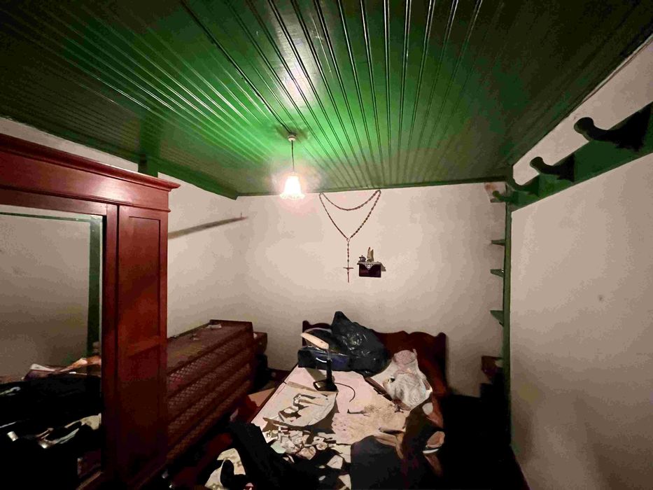 Casa à venda no centro de SILVARES, FUNDÃO