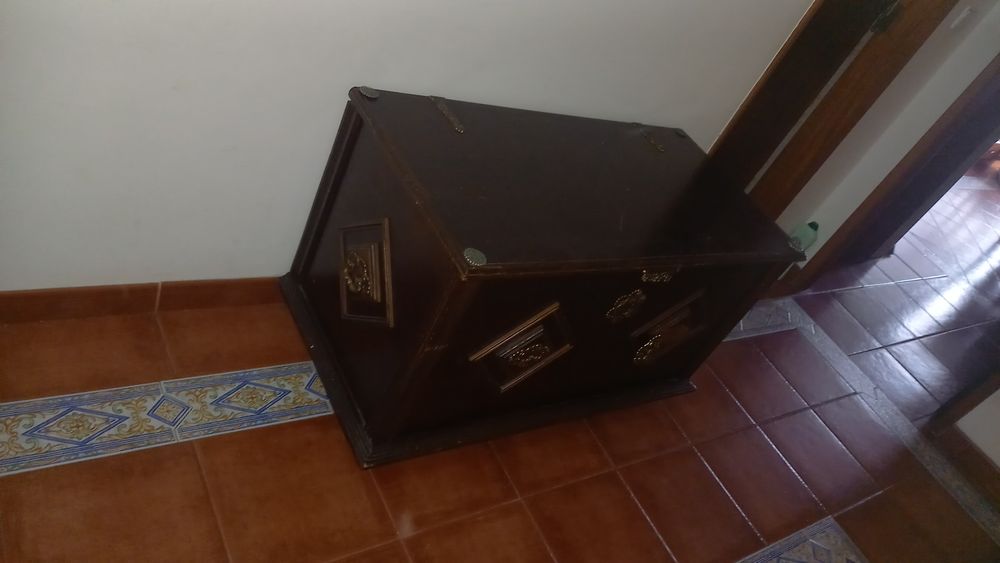 Arca antiga arrumação