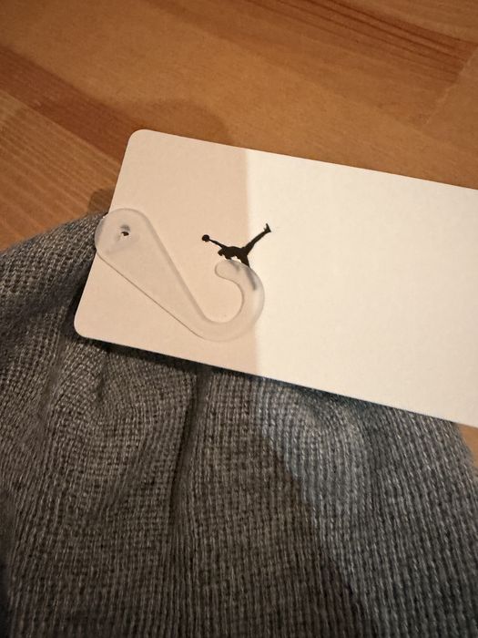 Czapka zimowa jordan szara nowa z metkami Nike