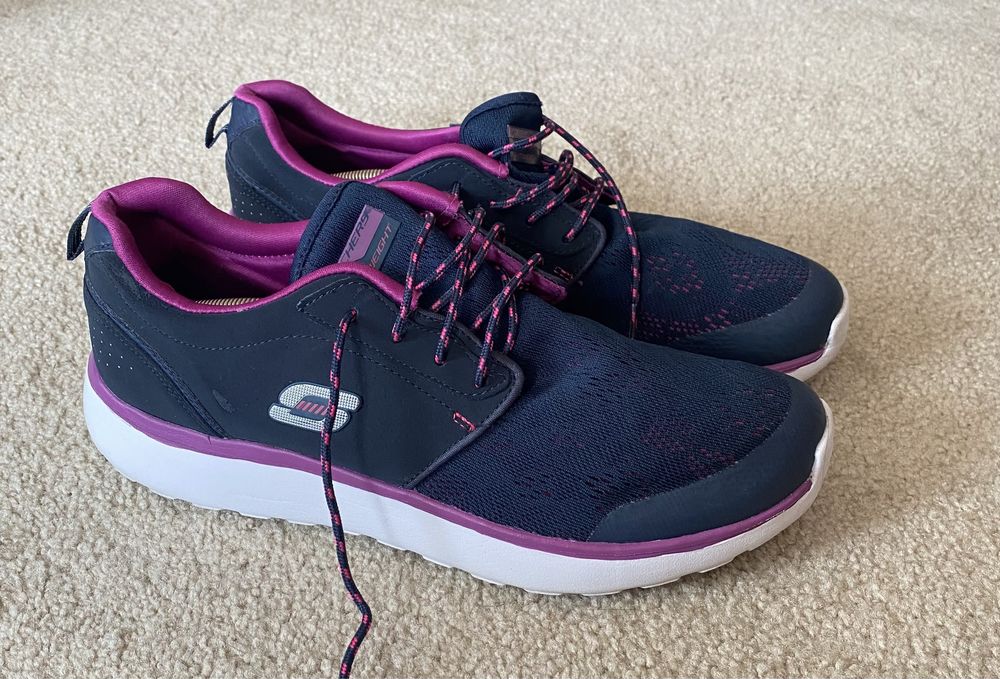 Кросівки Skechers Light Weight 42р.