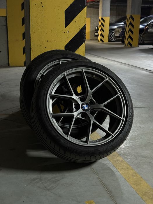 Japan Racing SL01 , R19, різноширокі 8.5J 9.5J, 5x112