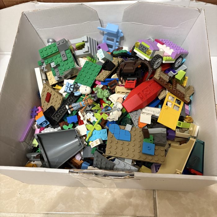 набор конструктора LEGO