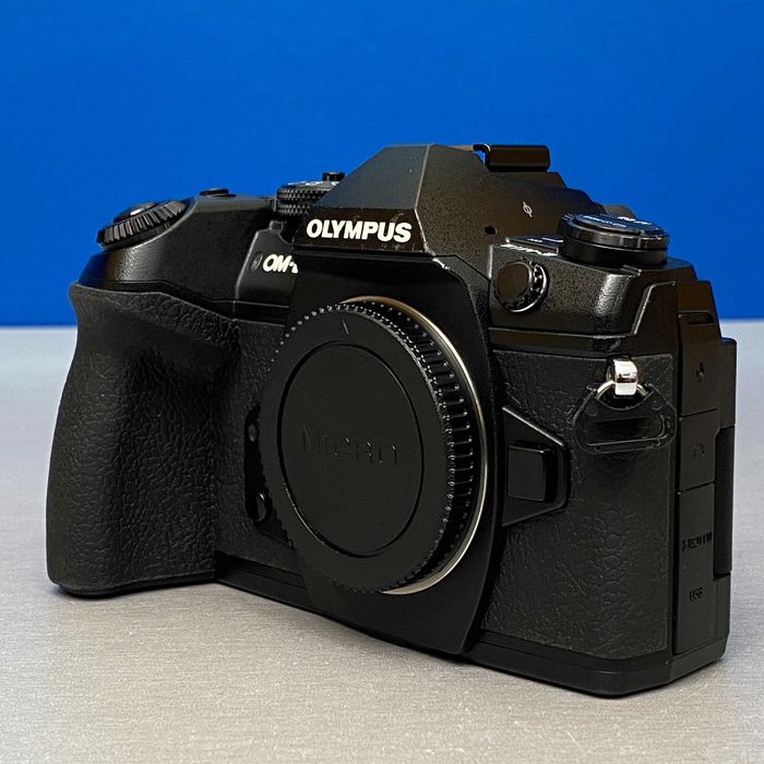 Olympus OM-D E-M1 Mark II (Corpo) - 20.4MP