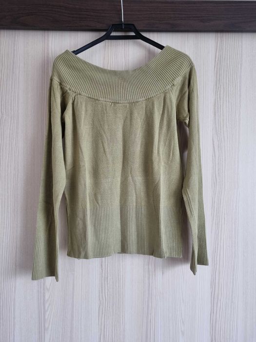 Oliwkowy sweter H&M, rozmiar 42