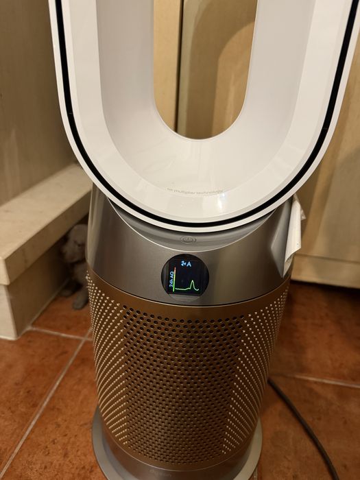 Dyson hot+cool. HP09