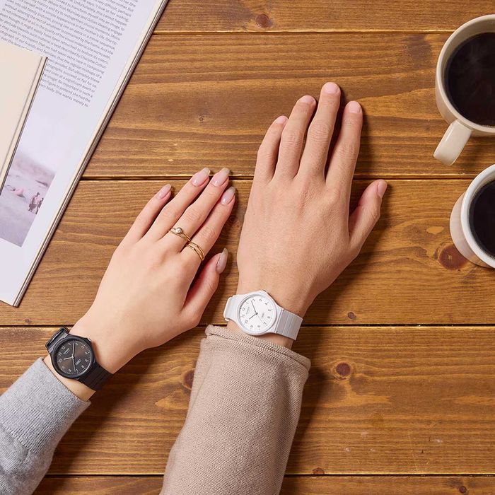 Zegarek damski CASIO MQ-24B-7BD