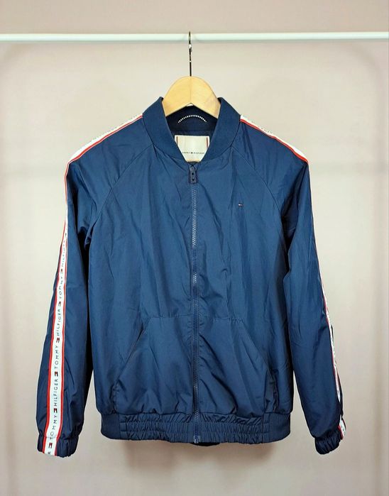 Tommy Hilfiger chłopięca dziecięca wiatrówka lekka kurtka jacket r.164