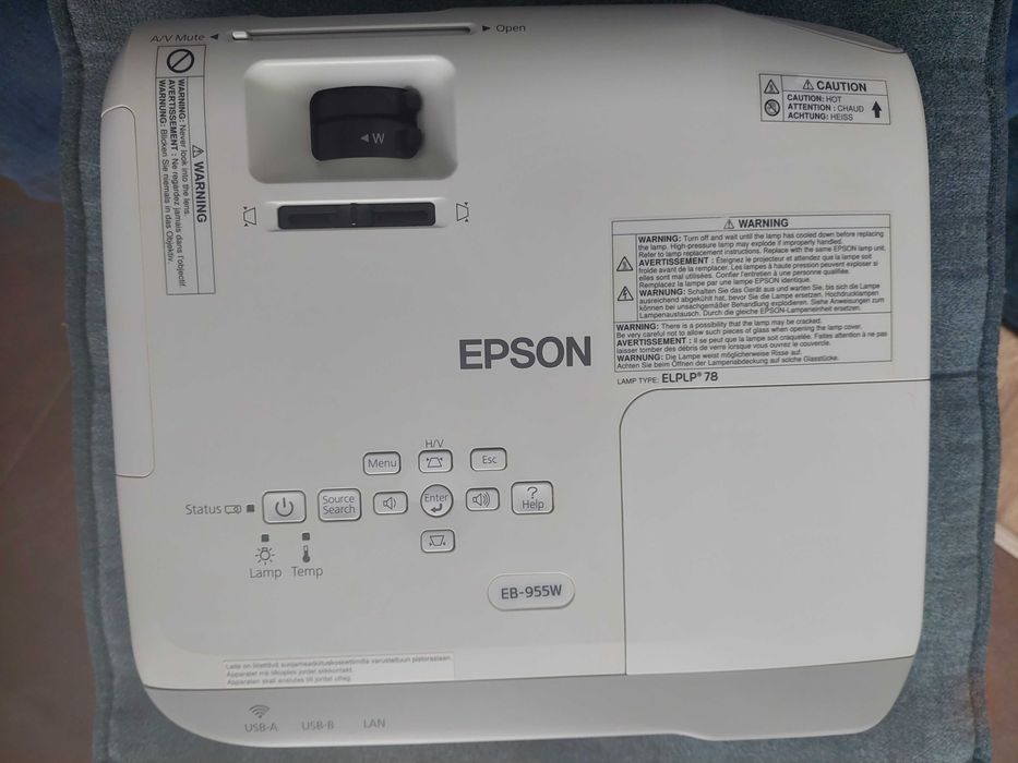 Projektor EPSON EB-955W