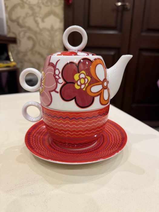 Чайний сервіз, три предмети, 540 мл., яркий