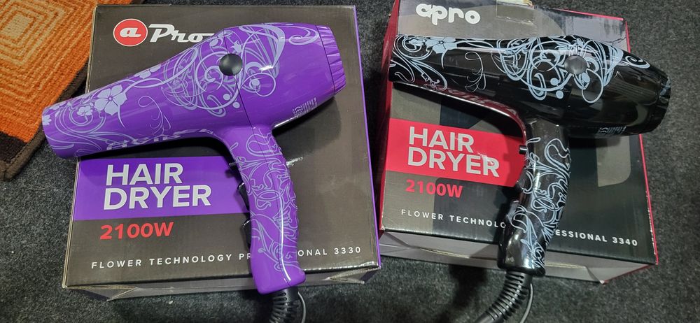 Secador profissional novo em caixa