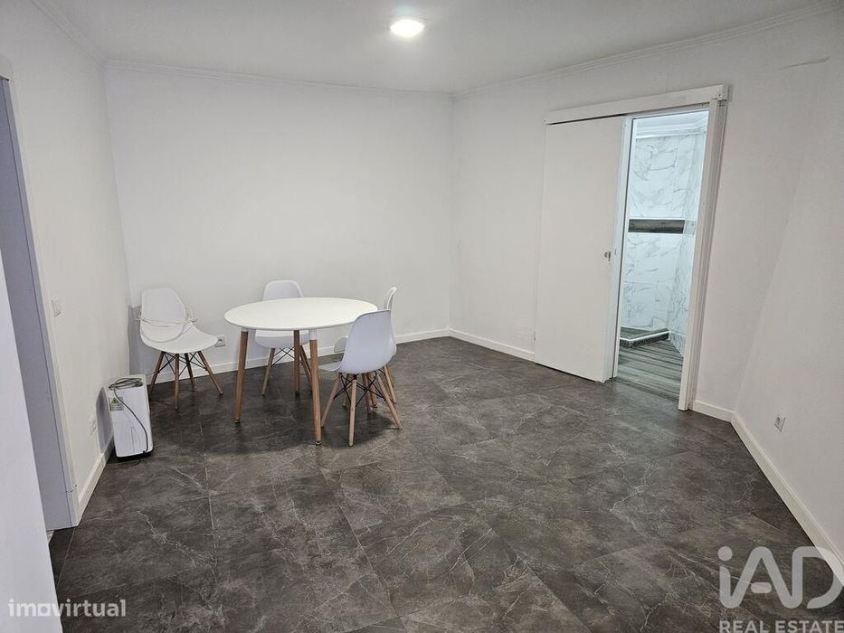 Prédio em Santa Clara e Castelo Viegas de 870000,00 m2