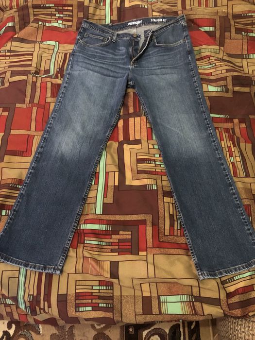 Продам джинси Wrangler