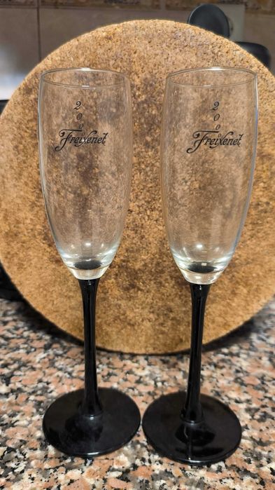 Conjunto 2 flutes Freixenet