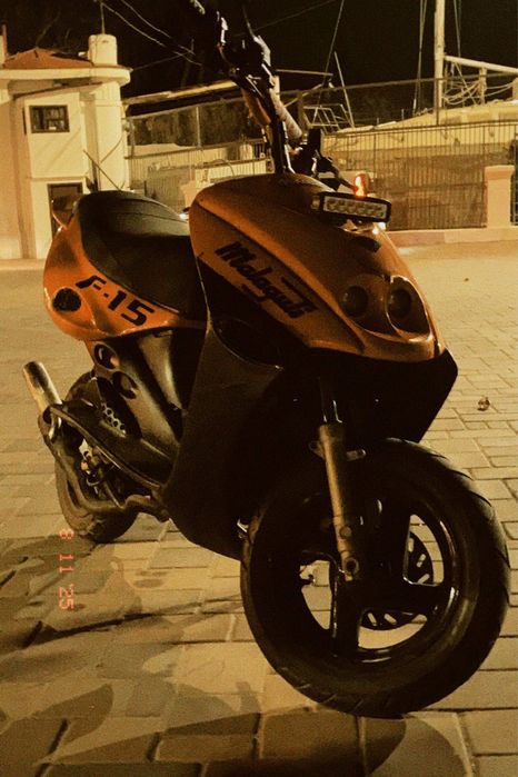 Malaguti F15 на воде. 70сс.