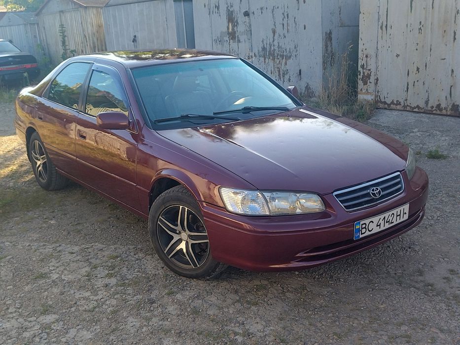 Обмін Продаж Toyota Camry АКПП 2001