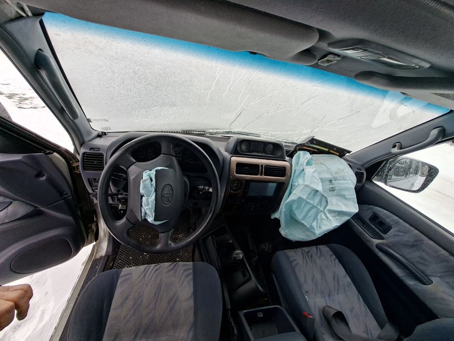 Na części - LandCruiser KDJ95