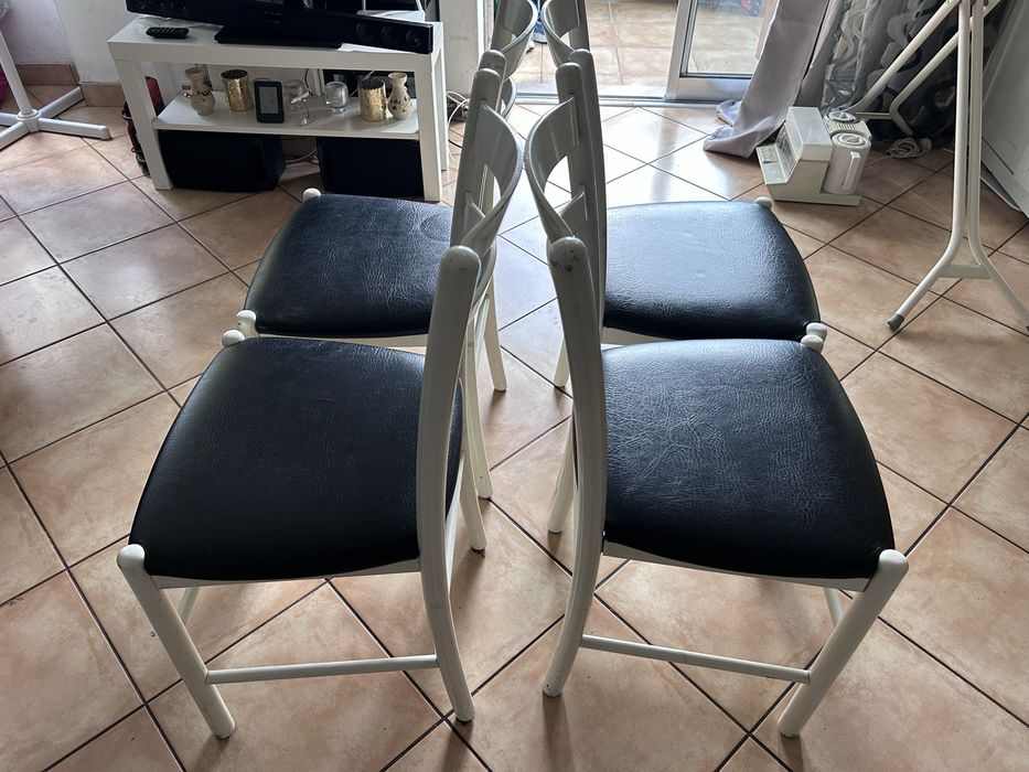 Cadeiras de mesa