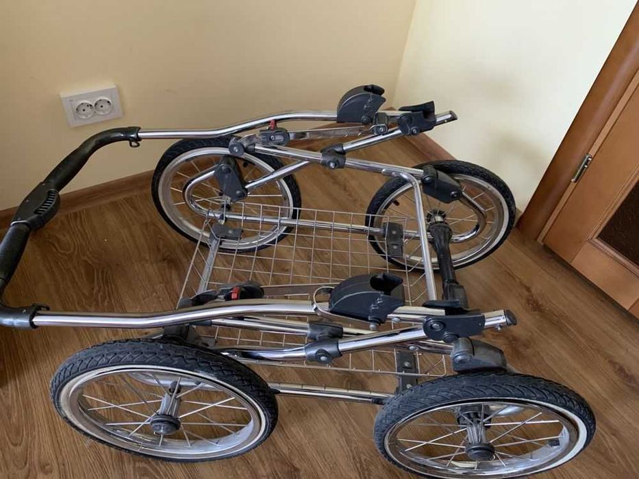 Коляска Люлька Roan Marita мольберт дитячий столик