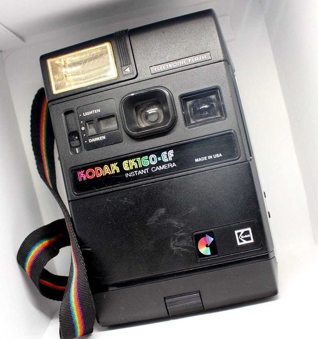 Câmera Vintage Kodak EK160-EF Instantânea - Rara e Colecionável!