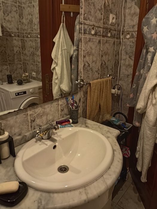 Moradia T2+1 em Fornos de Algodres (Guarda)