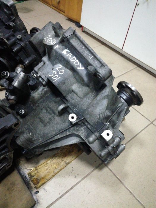 Коробка передач(МКПП) VW Caddy III 2.0sdi HHN 2004-