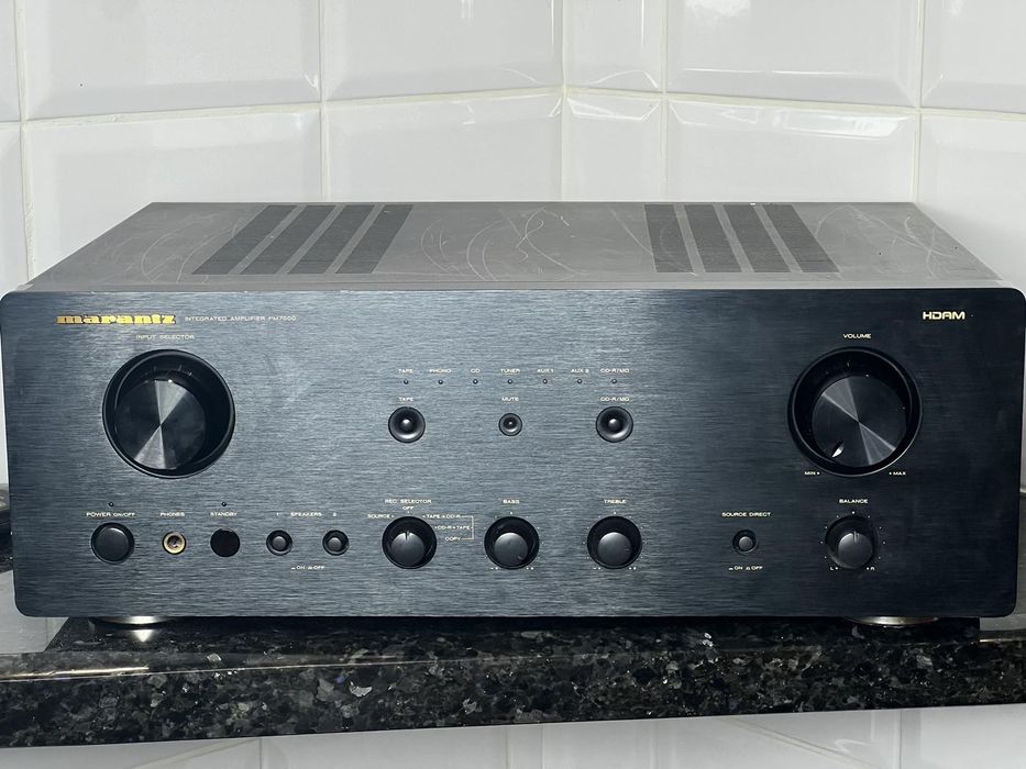 Підсилювач Marantz PM7000