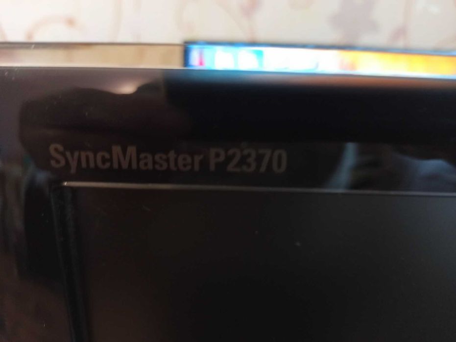 Монитор Samsung P2370 Sync Master
