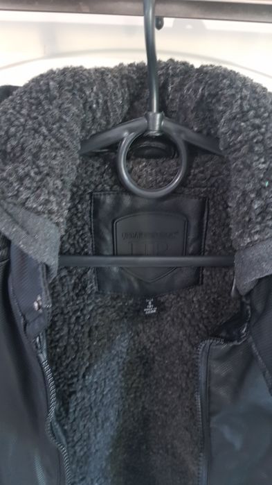 Куртка косуха . Размер 8 лет