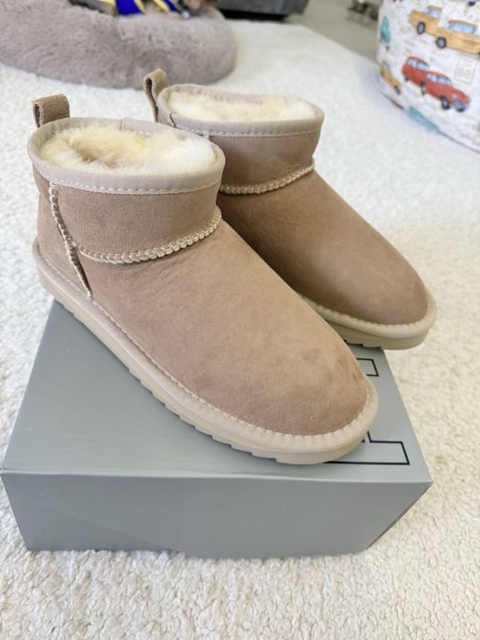 Сапоги женские, «угги»