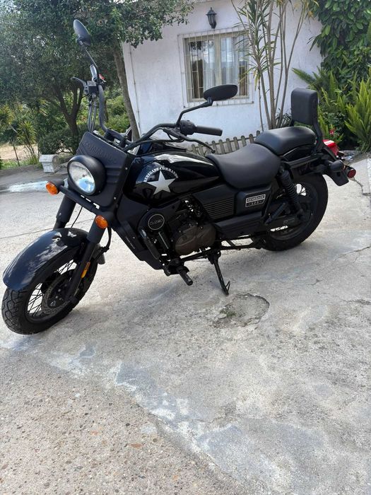 UM Renegade Commando 125