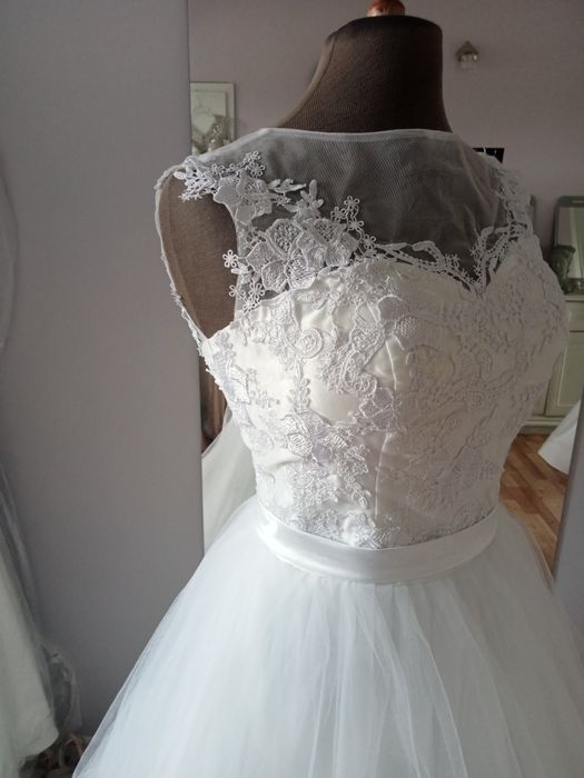 Suknia ślubna 36-38