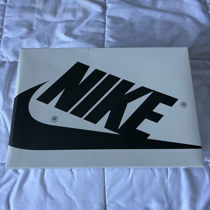 Buty Jordan 1 Low Travis Scott Olive - rozmiar 38