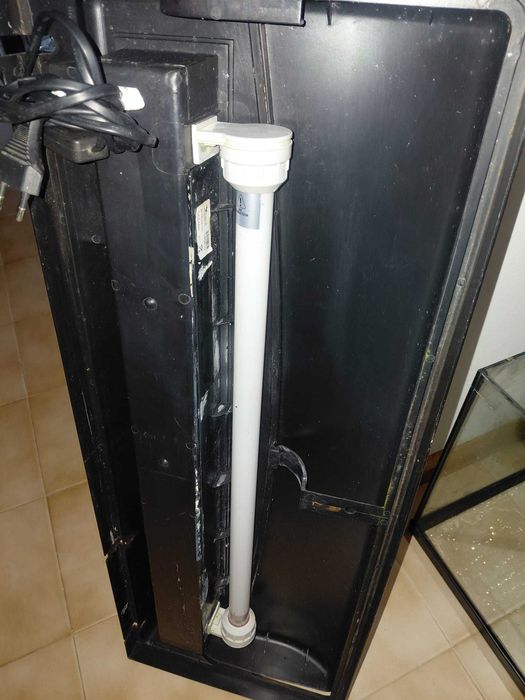 Aquário Aquatlantis 100lt e Filtragem Biobox 2 (Completo)