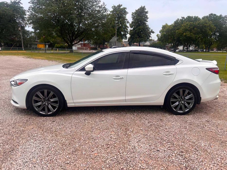 Mazda 6 Signature      2018
